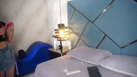 ammy durand online show from 02/26/26, 07:46