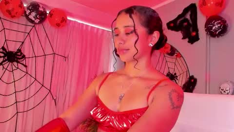 Snapshot of ammy_nova chatting on 10/28/25, 08:33 Ammy Nova online show from 10/28/25, 08:33