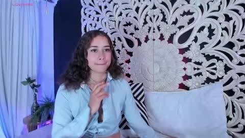 Snapshot of ammy_nova chatting on 04/21/26, 01:42 Ammy Nova online show from 04/21/26, 01:42