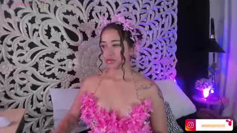 Snapshot of ammy_nova chatting on 07/16/26, 08:04 Ammy Nova online show from 07/16/26, 08:04