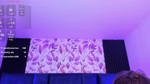 Snapshot of ammyjoness_ chatting on 03/04/25, 09:54 Ammy Jones online show from 03/04/25, 09:54