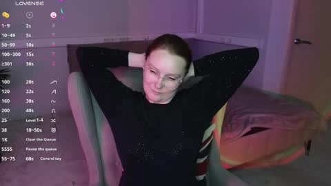 Snapshot of ammywink chatting on 05/19/26, 01:11 Ammy online show from 05/19/26, 01:11