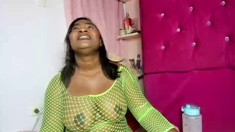 Ammy online show from 10/21/25, 03:18