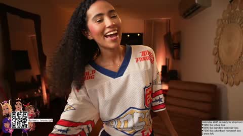 Snapshot of amnie_ chatting on 01/20/25, 03:26 RETURN 30TH 100 explicit on online show from 01/20/25, 03:26