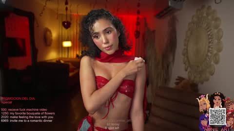 Snapshot of amnie_ chatting on 09/21/25, 10:22 RETURN 30TH 100 explicit on online show from 09/21/25, 10:22