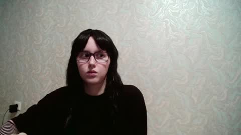 Snapshot of amomira chatting on 05/26/26, 02:35 Amomira online show from 05/26/26, 02:35