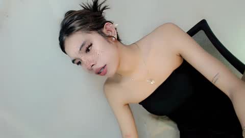 Snapshot of amor_pleasure chatting on 02/03/25, 06:56 Belle Tylor online show from 02/03/25, 06:56