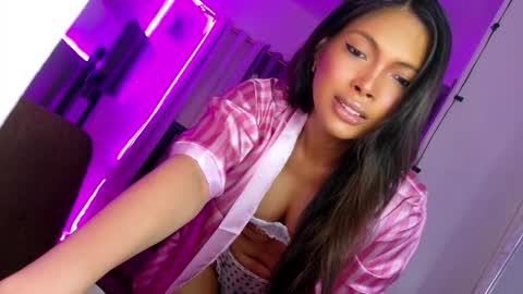 Prinsesa online show from 10/30/25, 06:59