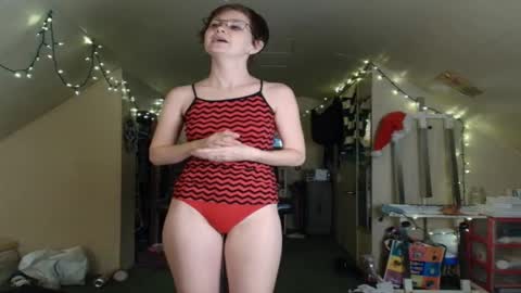 Snapshot of amoramystic chatting on 11/28/25, 05:21 Amora Mystic online show from 11/28/25, 05:21