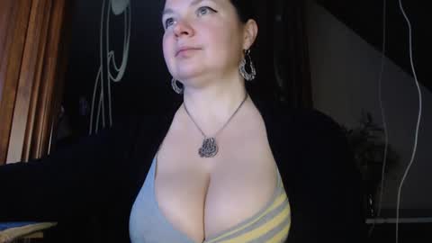 amorelara online show from 01/28/25, 04:50