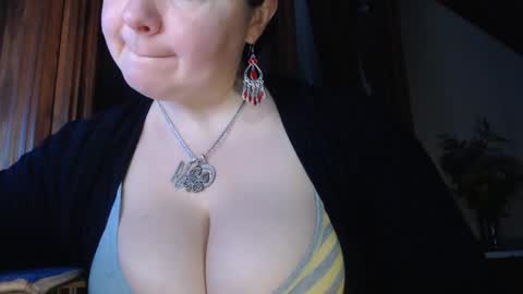 amorelara online show from 02/01/25, 04:14