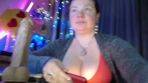 Snapshot of amorelara chatting on 05/11/26, 07:03 amorelara online show from 05/11/26, 07:03