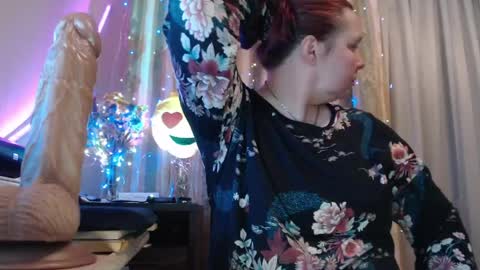 Snapshot of amorelara chatting on 05/30/26, 08:11 amorelara online show from 05/30/26, 08:11
