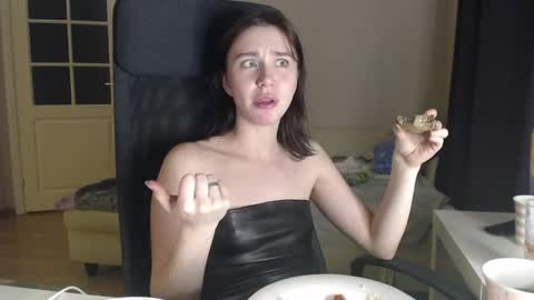 miss unforgettable online show from 12/28/24, 07:33