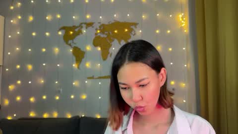 Amura Kim online show from 12/08/24, 08:15