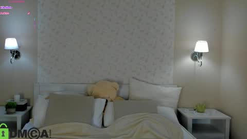 AmyGMT 2 Mon-Sun  0300am-0900am  online show from 04/10/26, 09:25