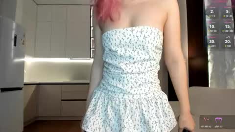 Snapshot of amy_akim chatting on 07/04/26, 04:07 Amy Akime online show from 07/04/26, 04:07