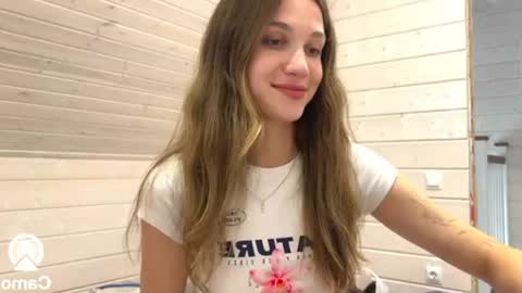 Snapshot of amy_chill chatting on 07/03/26, 12:44 Amy Chill online show from 07/03/26, 12:44