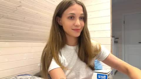 Snapshot of amy_chill chatting on 07/07/26, 06:01 Amy Chill online show from 07/07/26, 06:01