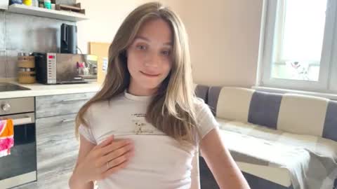 Snapshot of amy_chill chatting on 07/28/26, 11:28 Amy Chill online show from 07/28/26, 11:28
