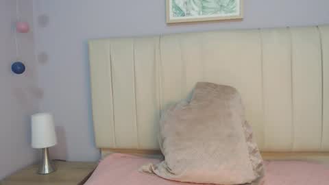 Amy online show from 11/26/25, 01:34