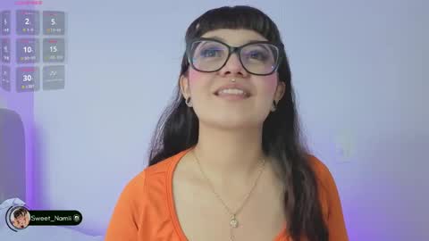Snapshot of amy_lit chatting on 05/12/26, 07:33 Hello I am Allison Welcome to my room and let is have a good time together whith me online show from 05/12/26, 07:33