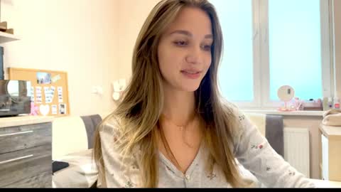Snapshot of amy_meoww chatting on 04/02/26, 03:42 amy_meoww online show from 04/02/26, 03:42
