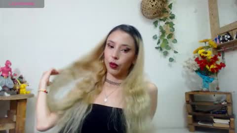 amy mur online show from 07/05/26, 07:21