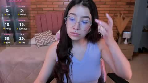 Amy sophia 3 online show from 05/19/26, 11:27
