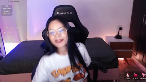 Mia Cristancho online show from 12/03/25, 07:34