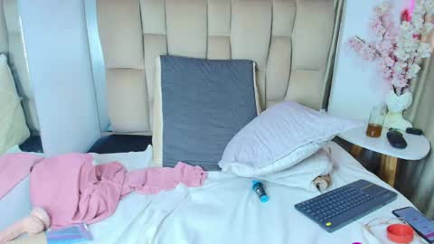 Amy online show from 04/23/26, 12:29