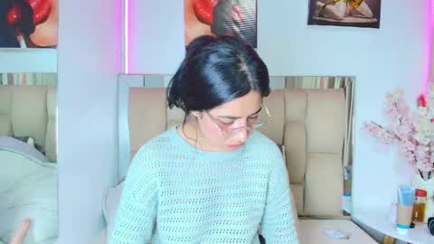 Amy online show from 04/25/26, 01:41