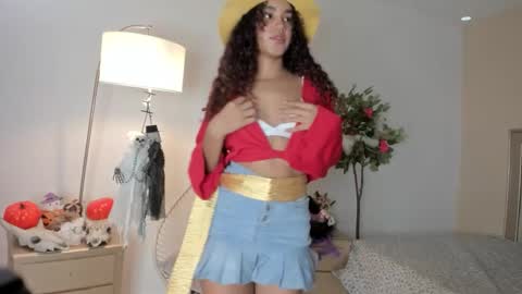 Amely online show from 10/30/25, 01:23