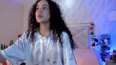 Amely online show from 11/28/25, 01:14