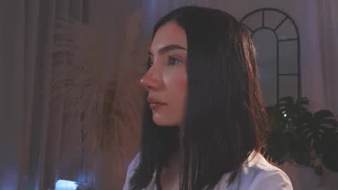 Amy Armstrong online show from 11/09/25, 02:15