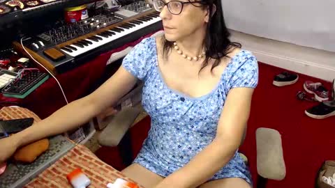 Trashely Gimpson online show from 09/23/25, 09:01