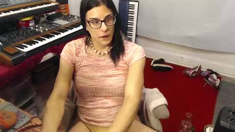 Trashely Gimpson online show from 10/15/25, 08:58