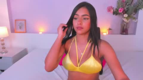 My name is AMY... Nice to meet you  thumb up me please its important online show from 12/17/24, 07:26