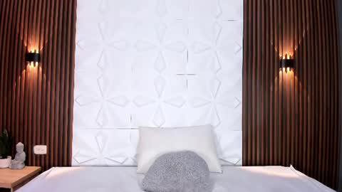 Snapshot of amycolman_ chatting on 07/15/26, 03:17 amy online show from 07/15/26, 03:17