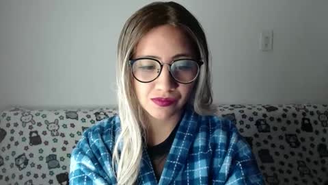 amycosplay99 online show from 01/26/25, 11:39