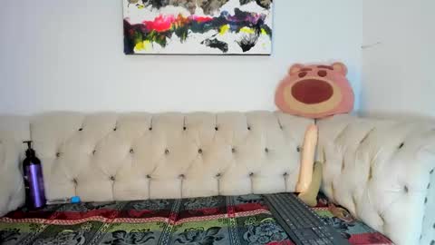 Amy Kamila online show from 01/12/25, 02:56