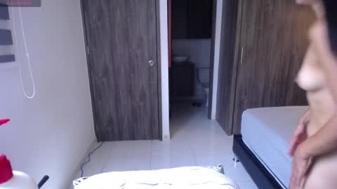 Jenn  online show from 04/11/26, 06:45