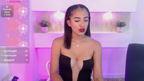 Snapshot of amyjohnsonn chatting on 02/15/25, 03:06 amyjohnsonn online show from 02/15/25, 03:06