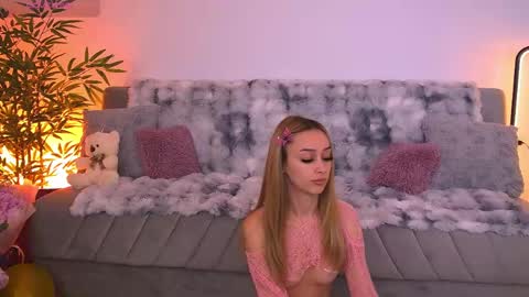 amykentt online show from 05/17/26, 04:03