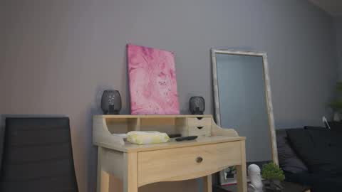 amylanee online show from 10/15/25, 08:36