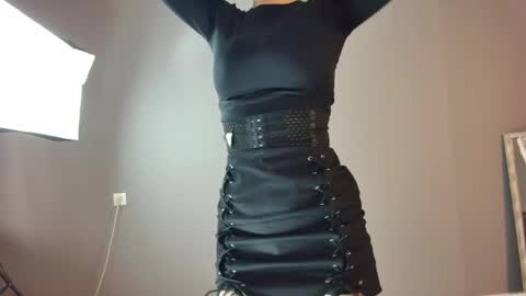 amylanee online show from 11/26/25, 08:37