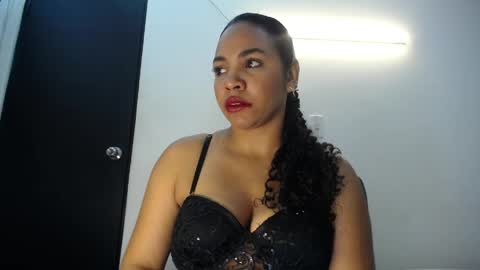 amy online show from 05/30/26, 04:15
