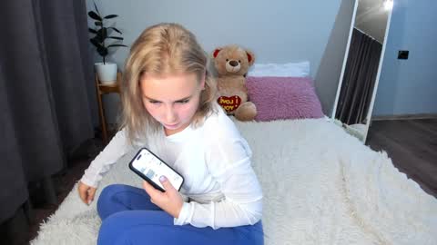 amymilson online show from 12/13/24, 01:44