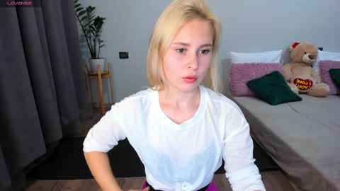 amymilson online show from 03/09/25, 05:06