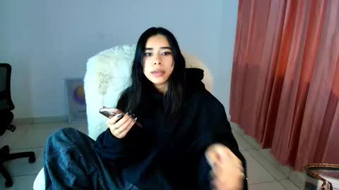 Amy ... Nice to meet u   thumb up me please its important online show from 01/13/26, 06:40